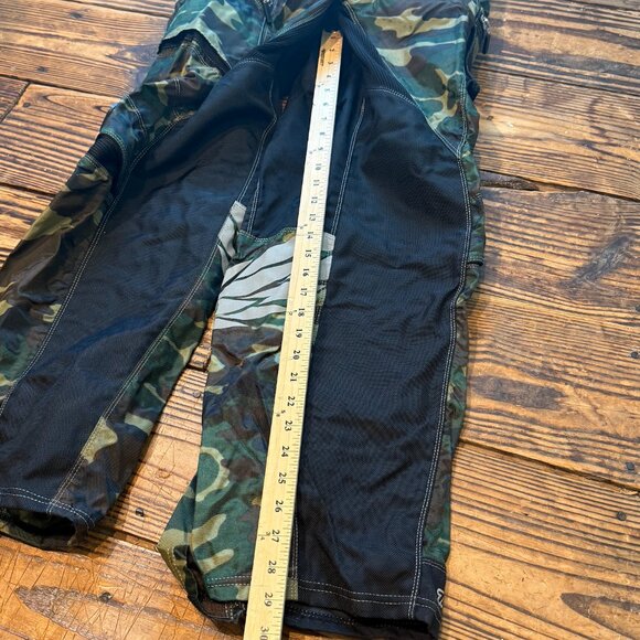 NEW Troy Lee Designs Moto Racing Dirt Bike Pants Men Size 32 Motocross Camo NWOT - Picture 5 of 13